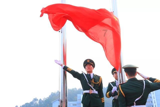 解锁知识密藏,畅谈吉鹿力问答社区制作煲仔饭是成品料包还是现炒菜品好,梓豪天下煲仔饭有料包配送吗?